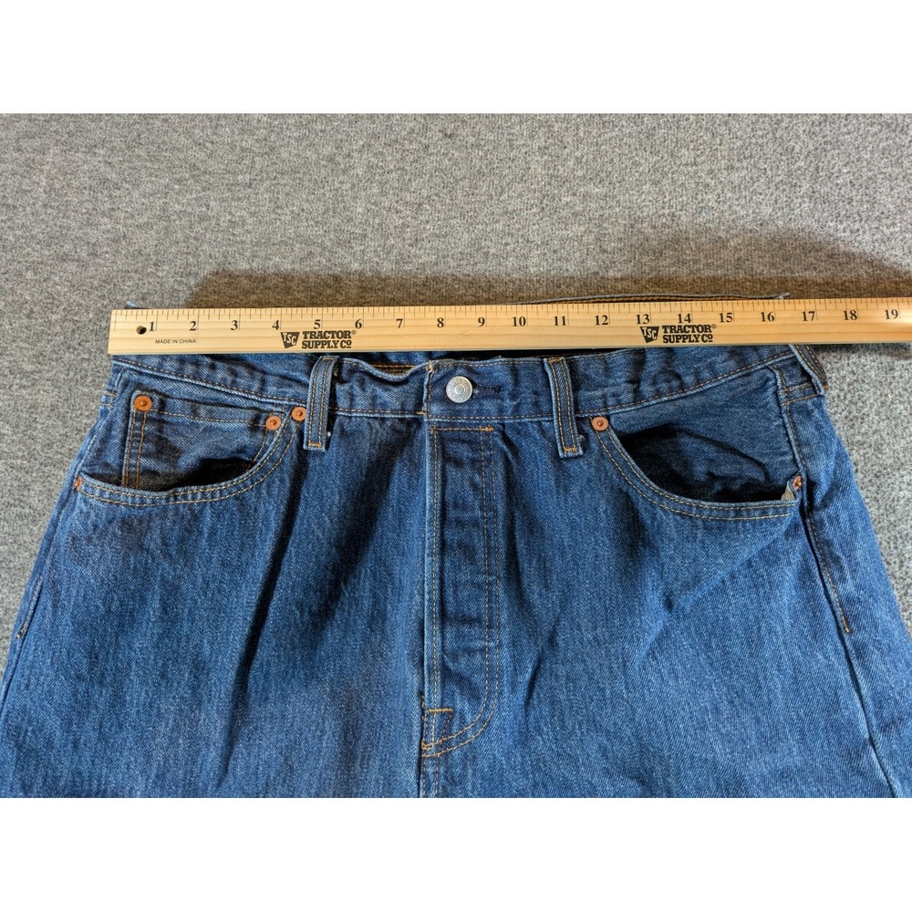 Levi's Jeans Men's 501 Western Style Button Fly Blue Denim Size 36x34 - Picture 5 of 8